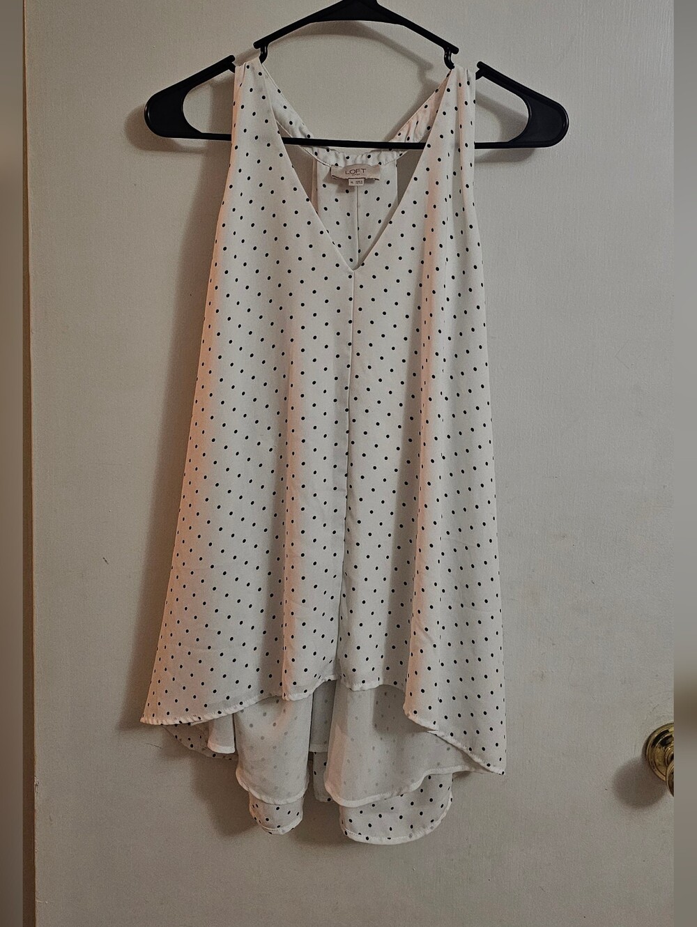 LOFT White Polka Dot Sleeveless V-Neck Top